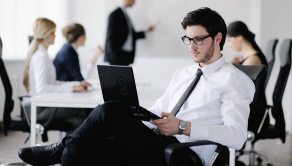 sjedeći rad kao uzrok lumbalne osteohondroze